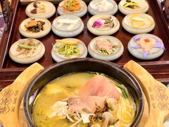 -桥香园过桥米线(国贸店)