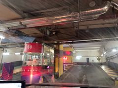 -新世界百货崇文店停车场