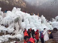 -大平台龙居瀑布旅游区