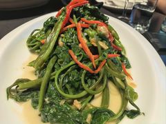 -铜锣湾·有麝自然香(渝北财富中心店)