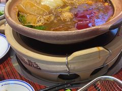 -沙胆彪炭炉牛杂煲(上海日月光广场店)