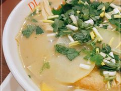 -胖东来生活广场(健康路店)