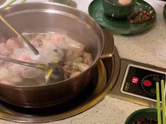 -润园四季椰子鸡火锅(海上世界店)