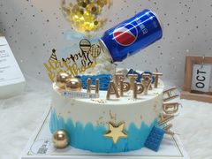 8寸进口淡奶油百事可乐-Miss蜜思烘焙(城市广场店)