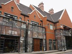 -钟书阁(松江泰晤士小镇店)