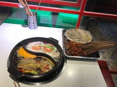 -钢管厂五区小郡肝串串香(通锦桥店)