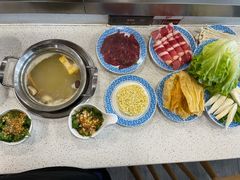 三鲜大骨锅-九玺炉旋转小火锅(柠溪路店)