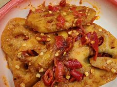 -老三样·旧食新味(绿地店)