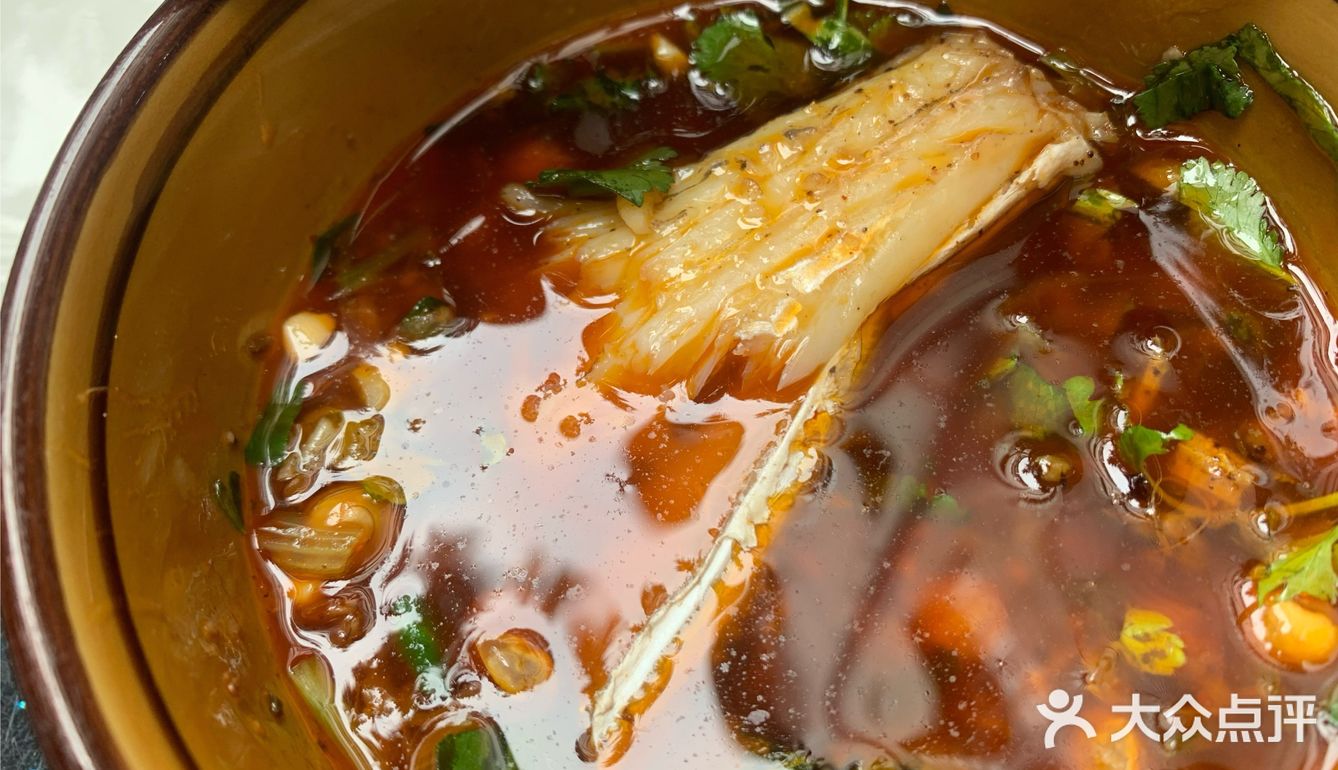 开在金堂老城的耗儿鱼店