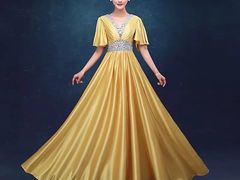 -秀丽美好演出服装租赁合唱主持人礼服实体店(中关村科技发展大厦店)