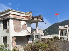 -四川汶川特大地震漩口中学遗址
