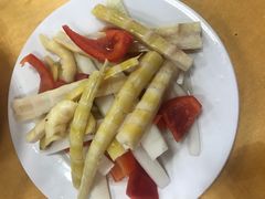 泡竹笋-荣生萝卜汤饭店