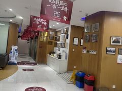 -雅悦齿科(顾村公园店)