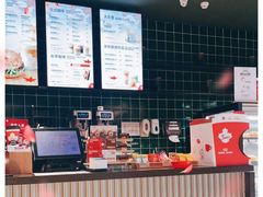 -Tims天好咖啡(长风大悦城店)