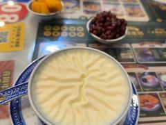 -广信牛奶甜品世家(台东店)