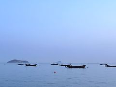 -银沙滩浴场