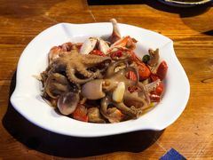 -马路牙子地桌烤肉(工体店)