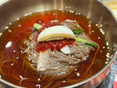 -草家酱蟹炭火烤肉店(珲春南路二店)