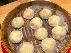 招牌鲜肉小笼汤包-玖鲜小笼(中山广场店)