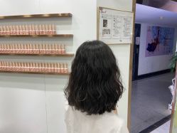-镁连社·美联社