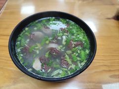 -卢聪艺小吃店(阳翟总店)