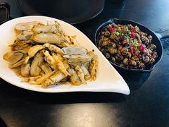 -沪小胖小龙虾(淮海中路旗舰店)