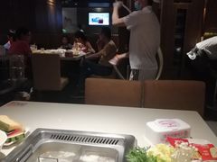-海底捞火锅鲜切牛肉主题店(长寿路店)