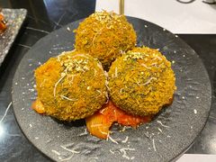 墨鱼芝士饭团-KCOOKING概念韩餐(世茂52+店)