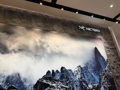 -ARC'TERYX始祖鸟(奕欧莱奥特莱斯店)