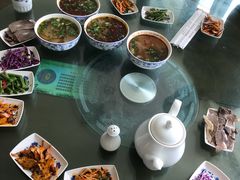 -吾穆勒蓬灰牛肉面·清真(北滨河中路店)