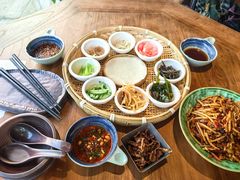 -包整·丝娃娃(一览甲秀楼风景店)