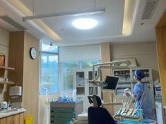 -上海仁爱医院口腔科 · 种植
