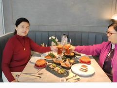-必胜客(上海新南方商城PH店)