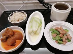 -星摇篮月子中心(市妇幼店)