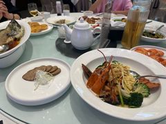 -万龙洲海鲜(大兴绿地缤纷城店)