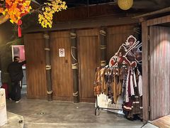 -暴风岛沉浸式体验馆(百联世纪店)