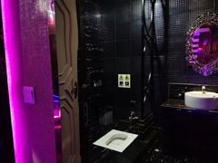 -欢乐迪KTV(南坪上海城店)