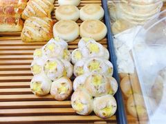 -焙丽拾光(麦凯乐直营店)