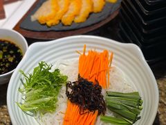 凉拌鸡肉米线-慢丽江·云南野生菌土鸡锅(付家庄店)