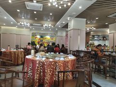大堂-喜喜酒家·纯手工点心·粤菜