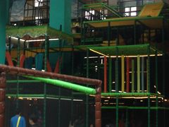 -蒙特利亲子乐园