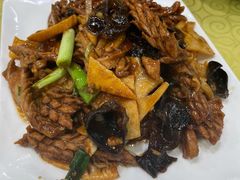 爆炒腰花-春水锅贴·传统鲁菜(大明湖店)