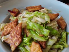 馕炒莲花白-巴依老爷新疆美食(工体旗舰店)