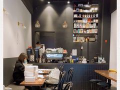 大堂-black rainbow coffee