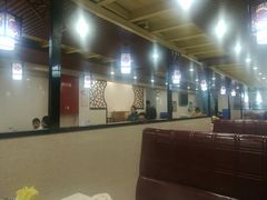 -粤潮牛肉火锅店(江南大道店)