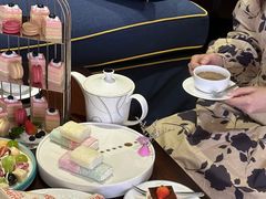 -茂名熹龙国际大酒店(人民广场高铁站店)