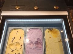 -黑金·寻焰自助百汇·烤肉·火锅(中街店)