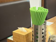-绿柠食堂(北外滩店)