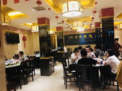 大堂-湘潭九龙鱼头店(城南西路店)