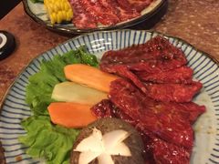 -炼火烤肉店